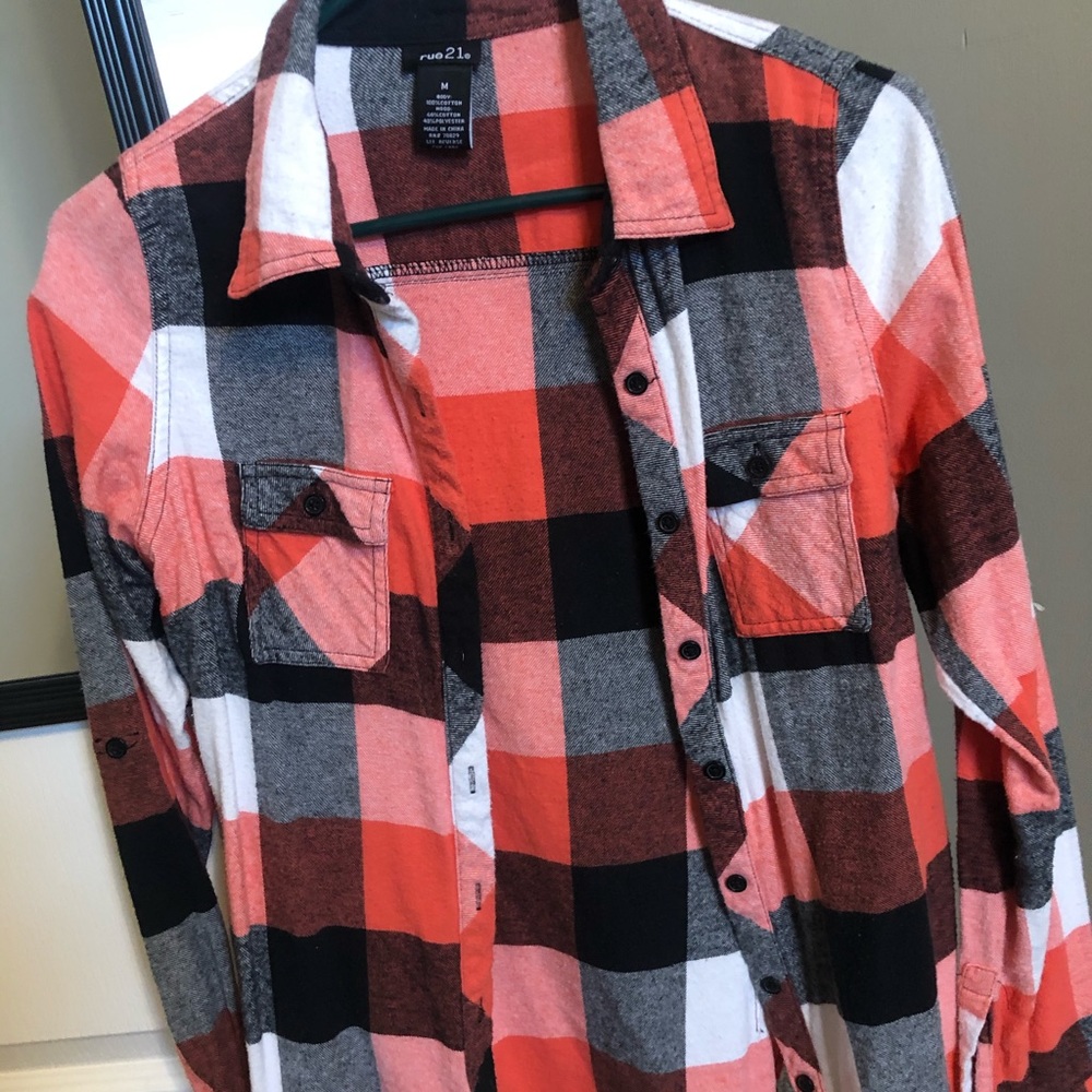 Red/black/white flannel